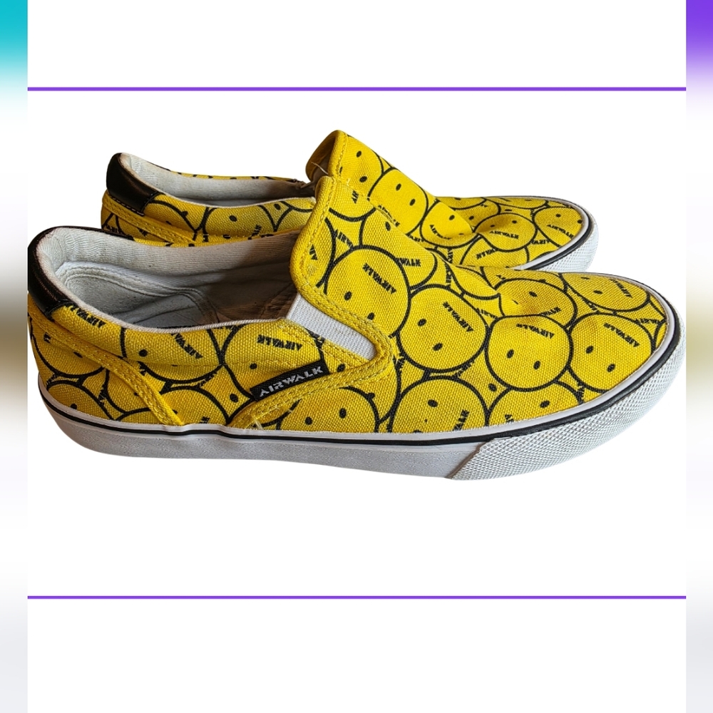 Airwalk Yellow Smiley Face Size 10 Slip-On Shoes Fun Ska Punk Alt 3079-Bq